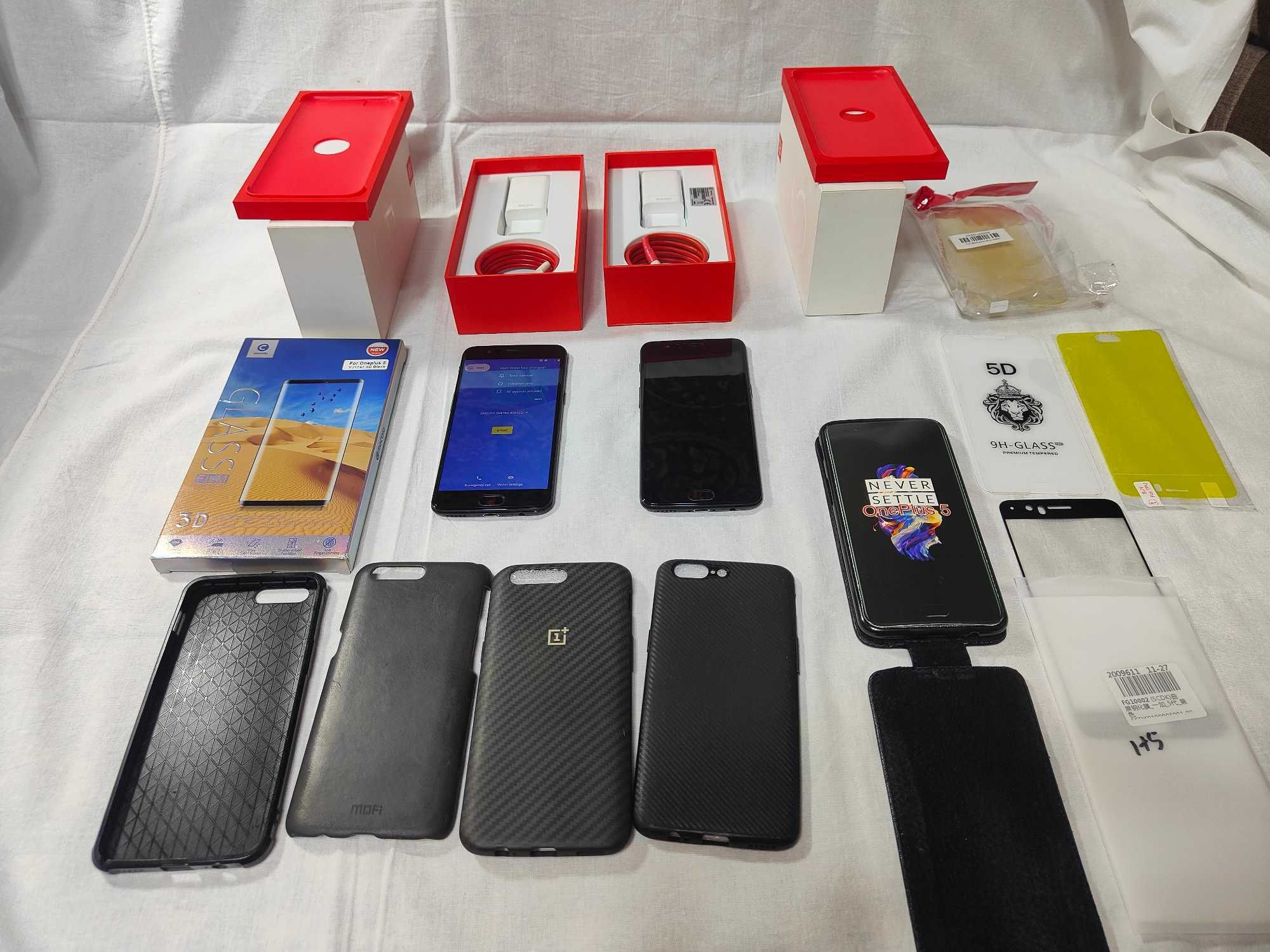 Продам 2 OnePlus 5 8/128 A5000
