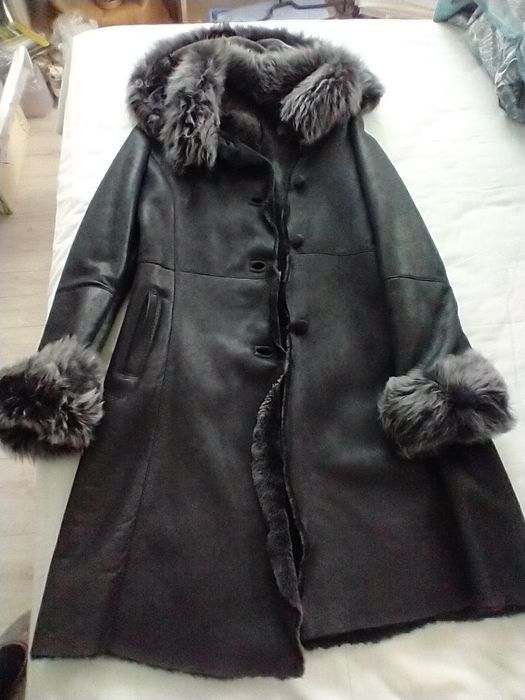 Kożuch ze skór jagnięcych Shearling 38/40
