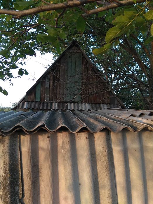 находится на хуторе без задолжности ,    как вариает  здам под