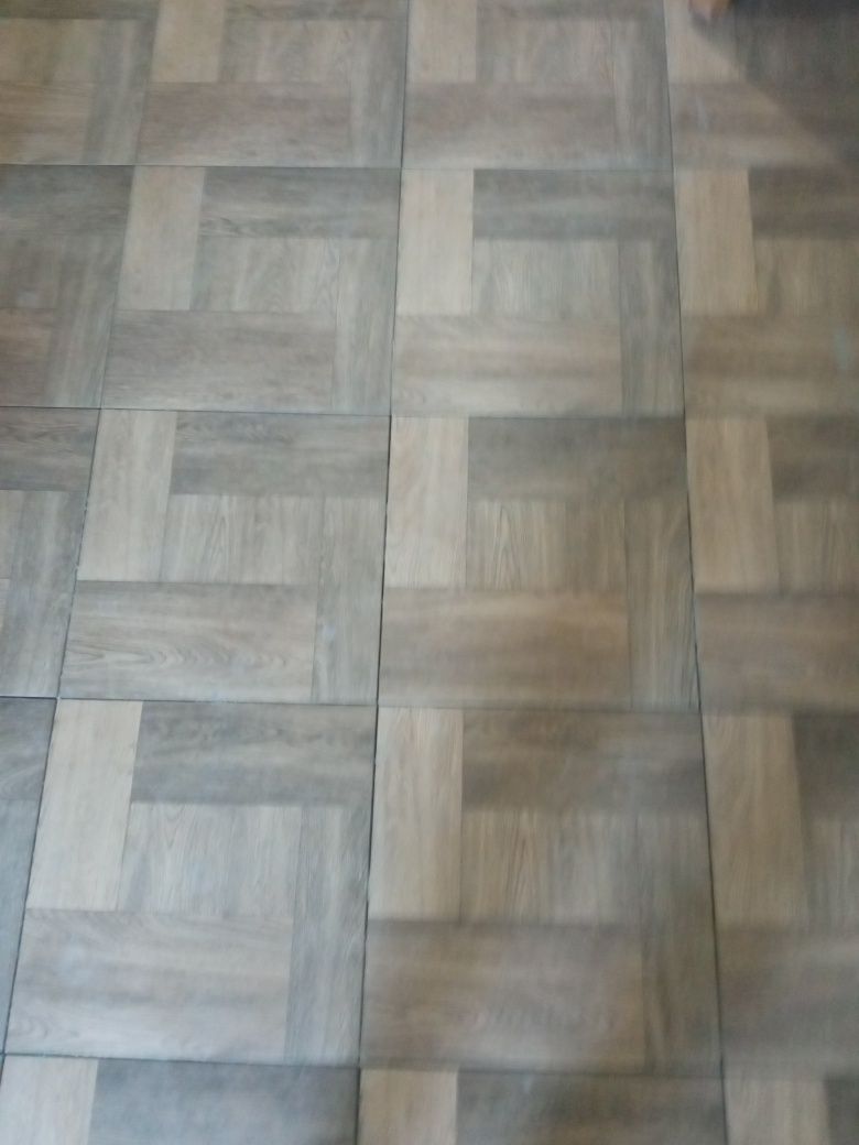 Керамічна плитка для підлоги