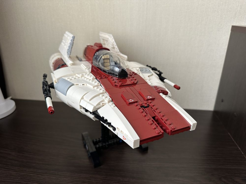 Lego Star Wars UCS 75275 A-wing Зоряний винищувач типу А