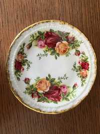 Porcelanowy talerzyk konfiturówka Royal Albert Old Country roses