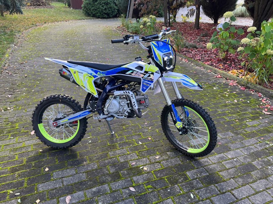 Asix 190 CROSS super stan