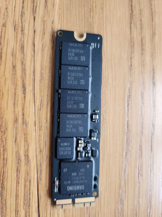 Samsung 128GB SSD for Apple MacBook (MZ-JPV128S/0A6) pCie nVme