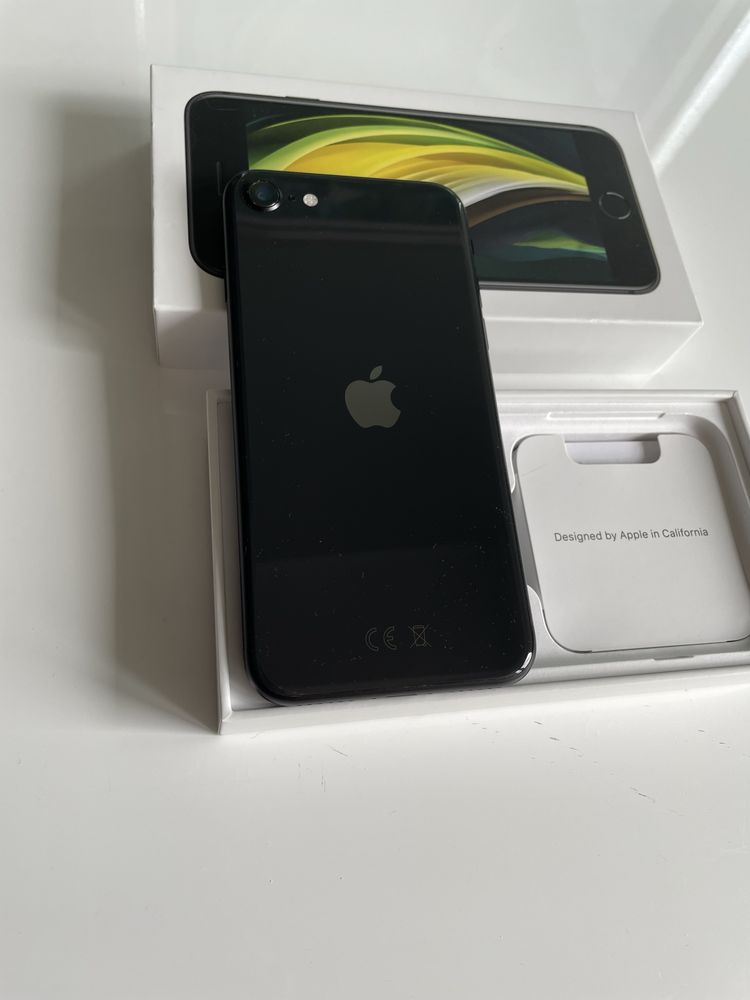 iPhone SE Black 64gb idealny