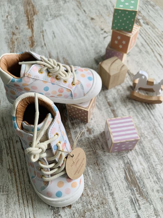 Buty Bisgaard r22 wiazane sneakersy skora