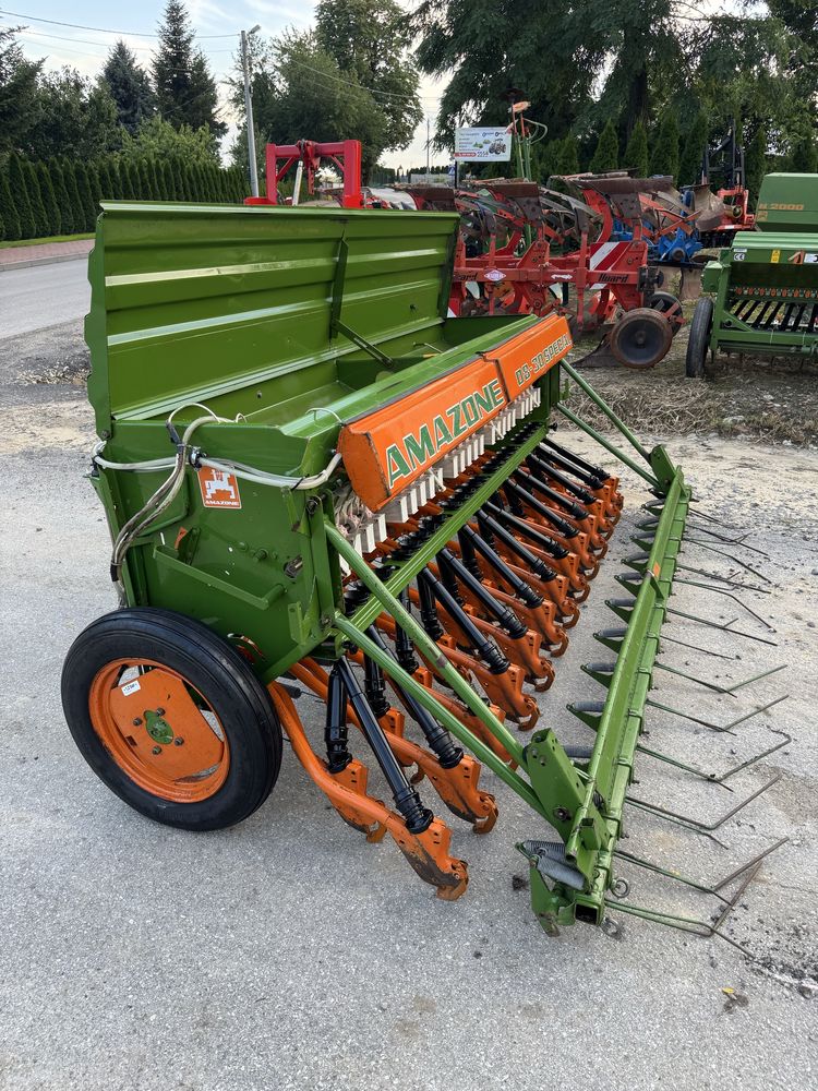 Sprzedam Siewnik Amazon D8 30 Special pochodzenie Niemcy!
