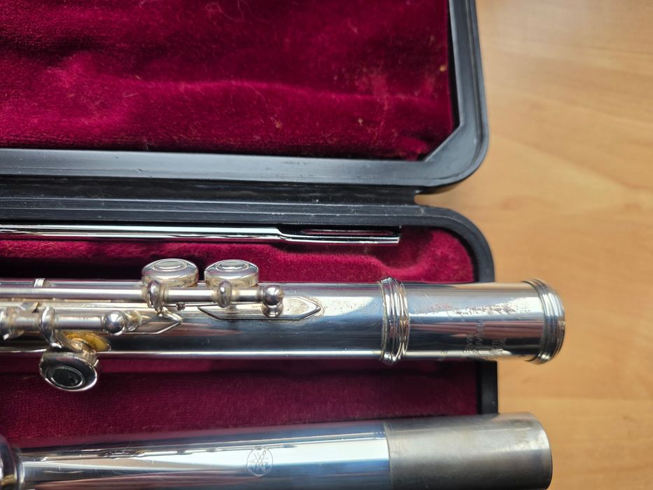 Flet poprzeczny Yamaha YFL 211S II  - Łódź