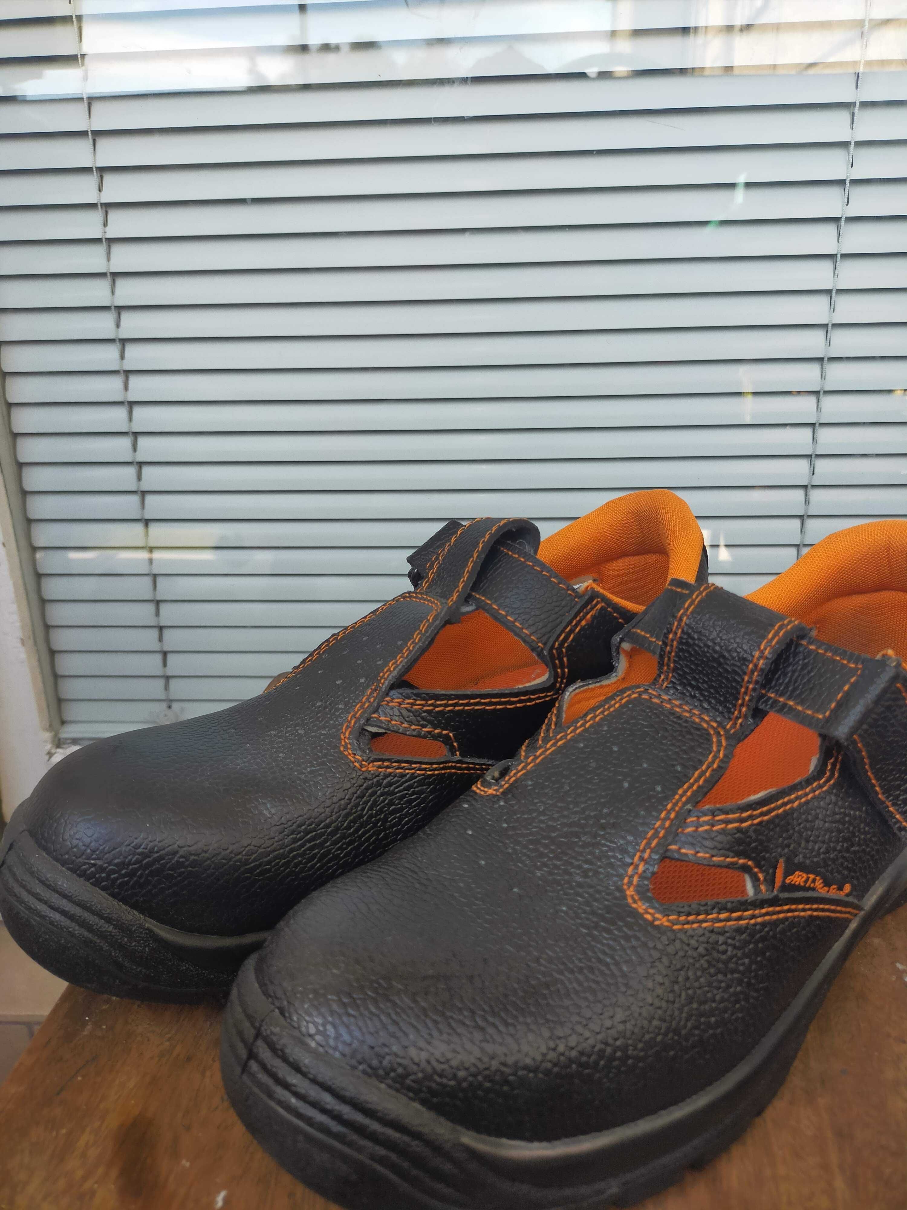 Buty robocze Master nr 45 jak nowe