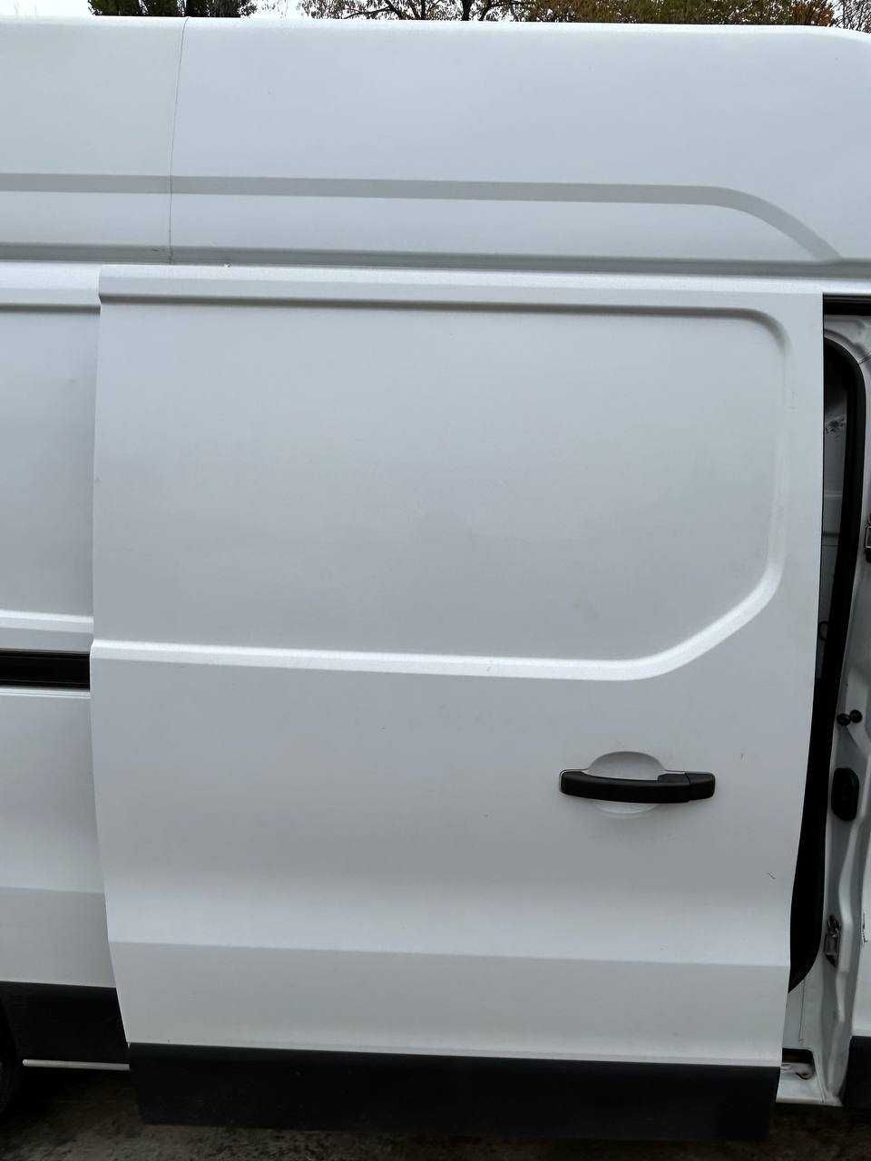 Разборка Шрот Опель Виваро 3 Запчастини розборка Opel Vivaro Trafic
