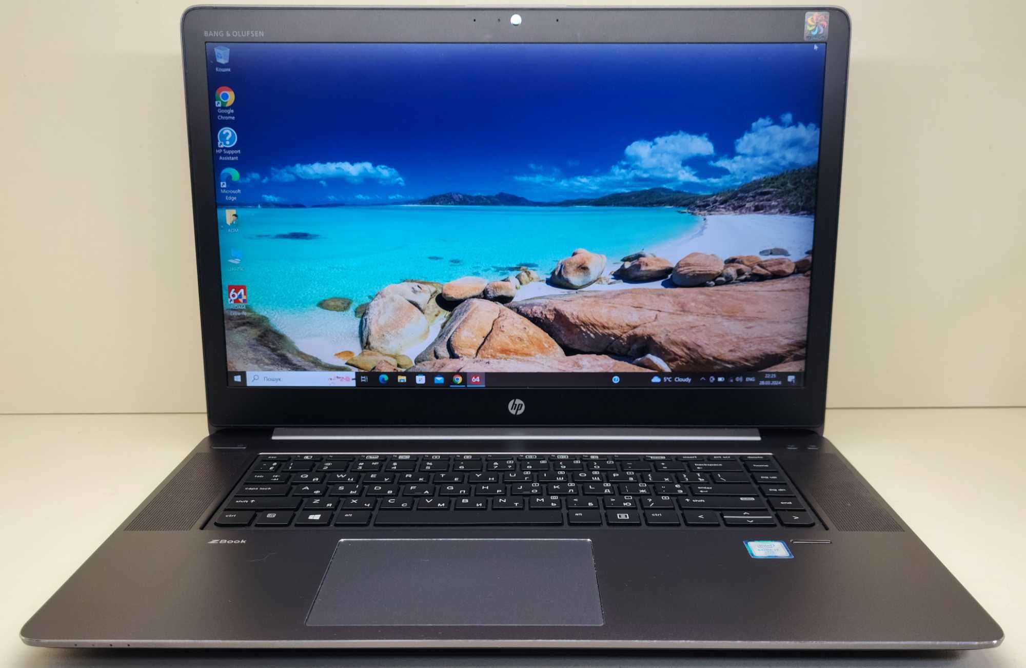 крутий ноутбук HP zBook i7-6820HQ/16gb/nvidia 4gb/512g/15.6 4K IPS/WIN