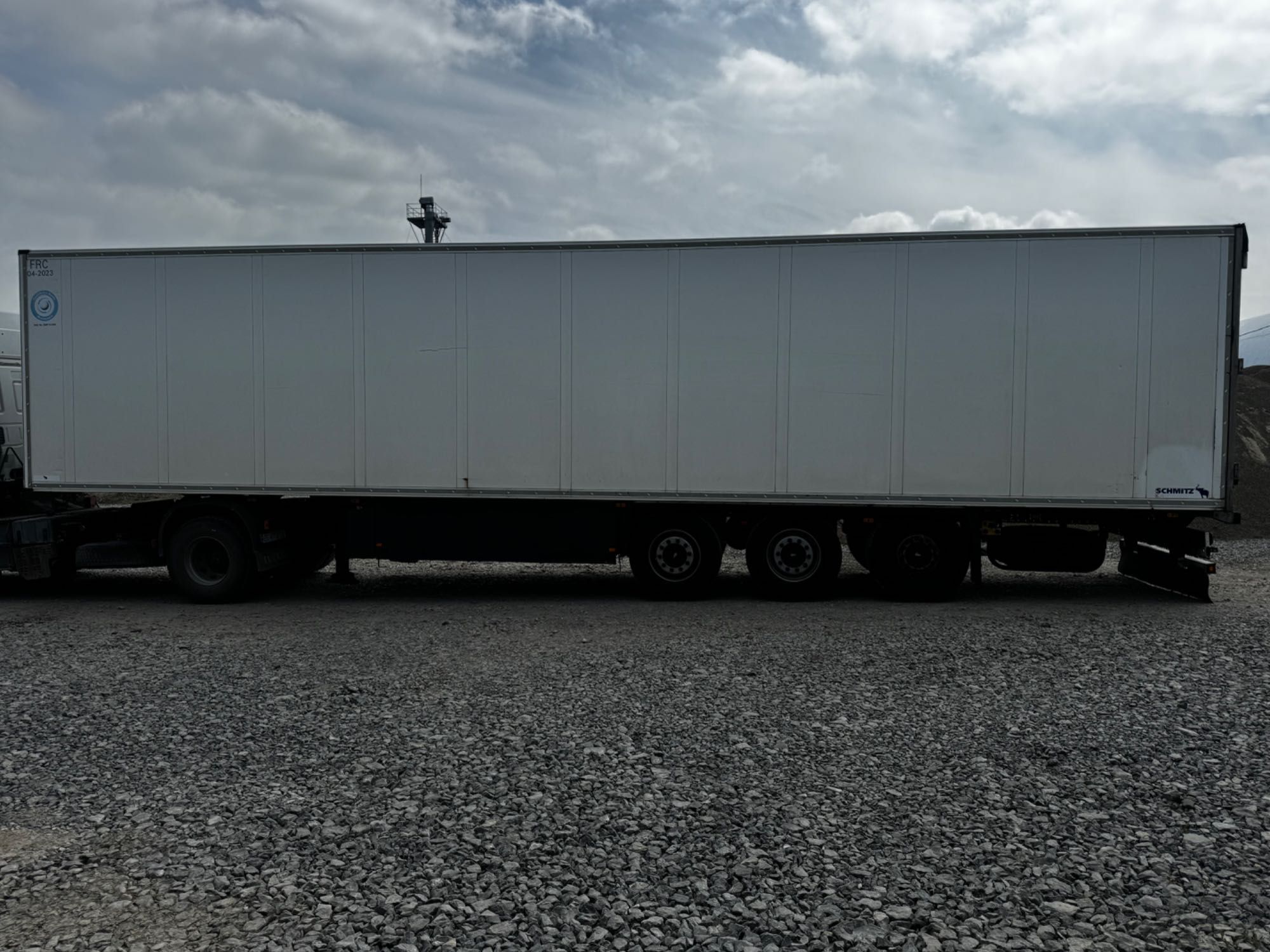 Рефрижератор напівпричіп Schmitz Cargobull SCB S3B