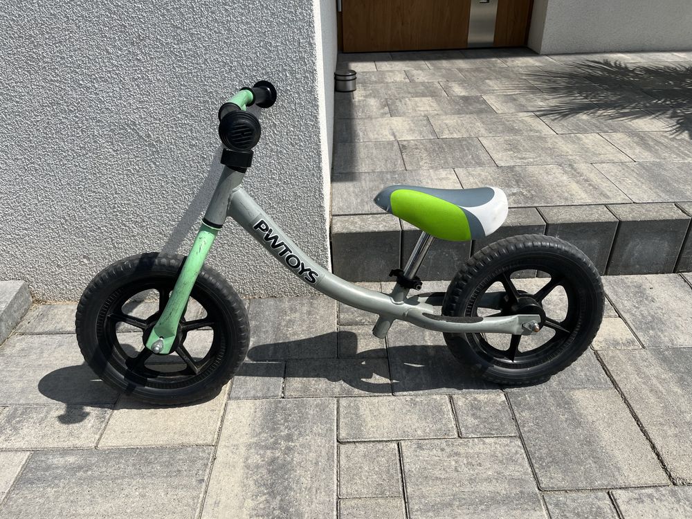 Rowerek biegowy dziecięcy Pwtoys