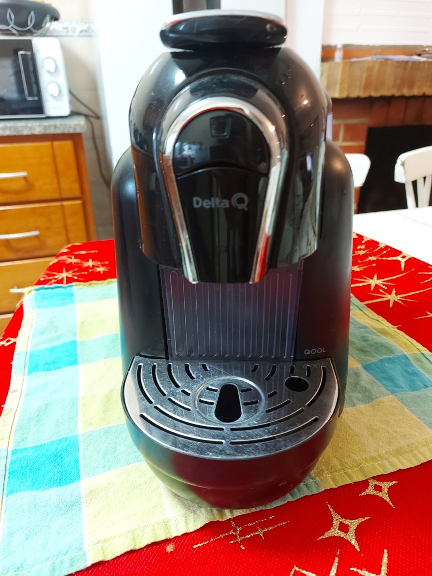 Maquina de café DeltaQ