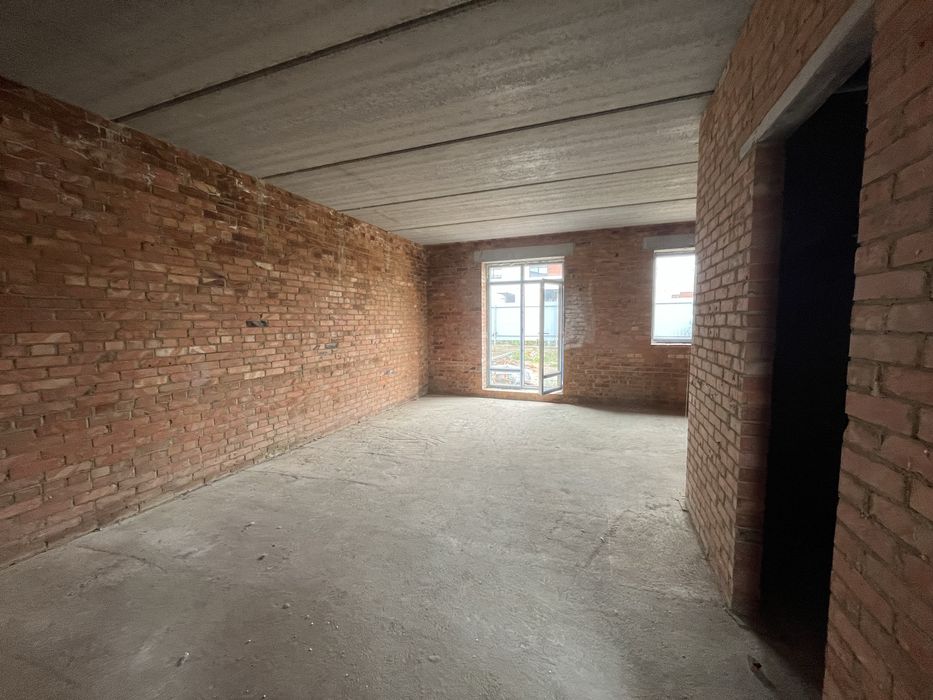 Продаж таунхауса 100 м2 КУТОВИЙ