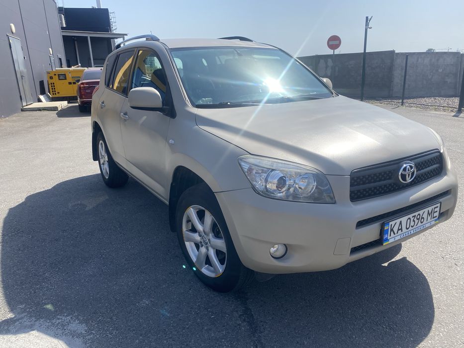 Продам RAV-4 toyota