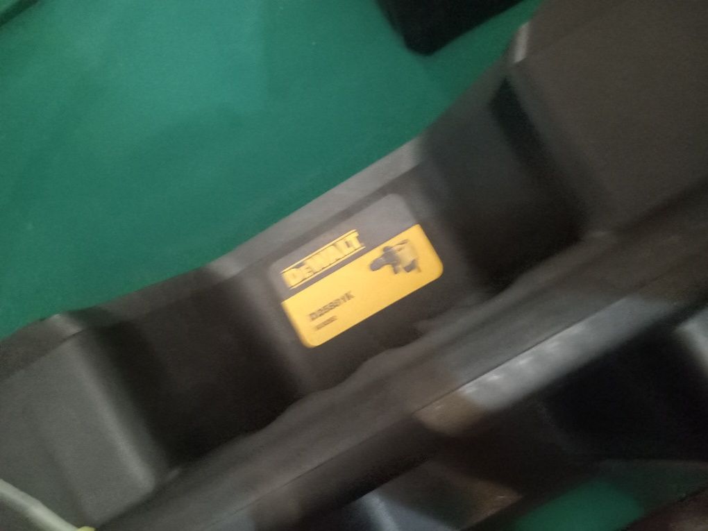 Máquina Dewalt Martelo 1600Watts