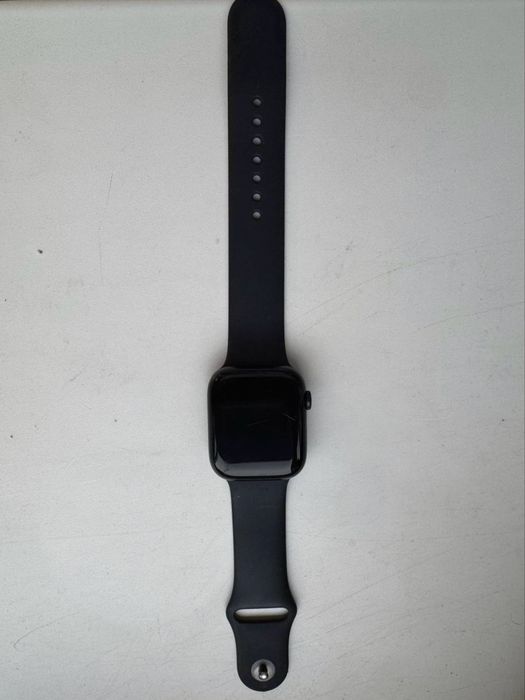 Продам Apple Watch 8 45mm GPS