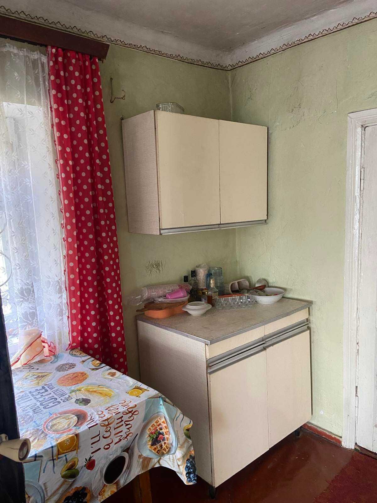 Продам дачу у садівничому товаристві Луч