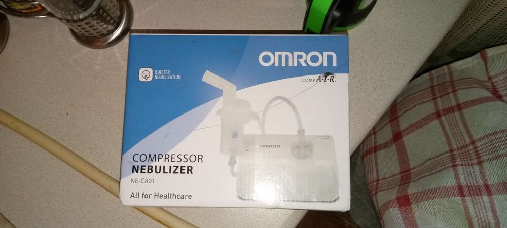 Ингалятор новий Omron
