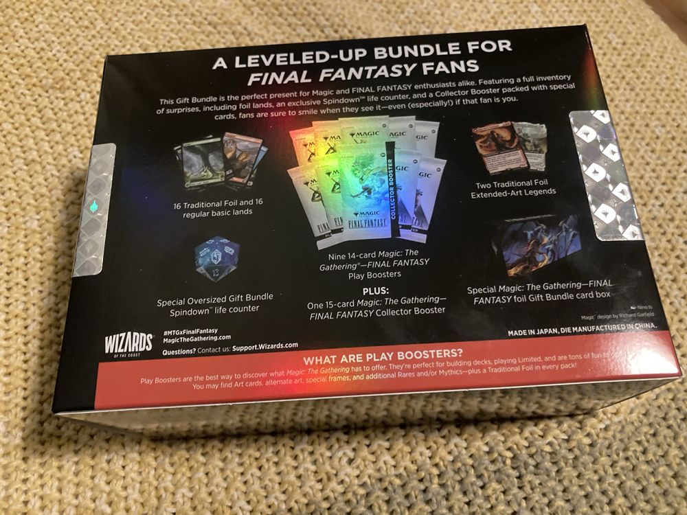 MTG FF Gift Bundle - nowy, zafilowany