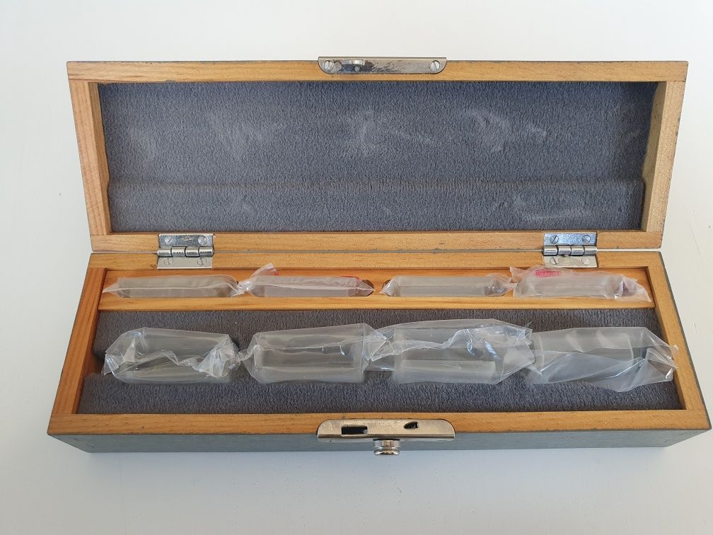 Kuwety spektrofotometryczne kwarcowe Glas Kleinkuvette 8 3cm