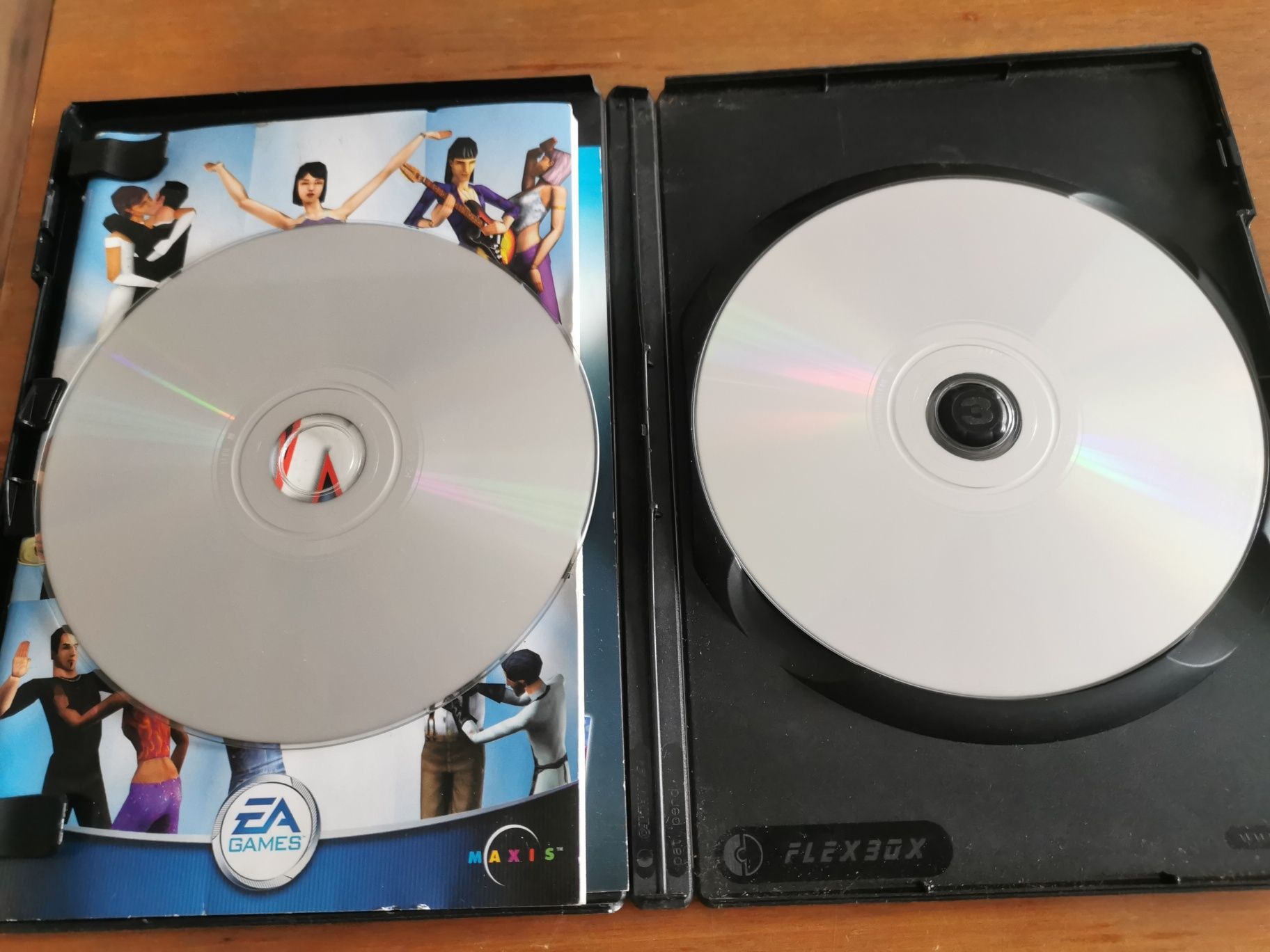 The sims deluxe edition PC