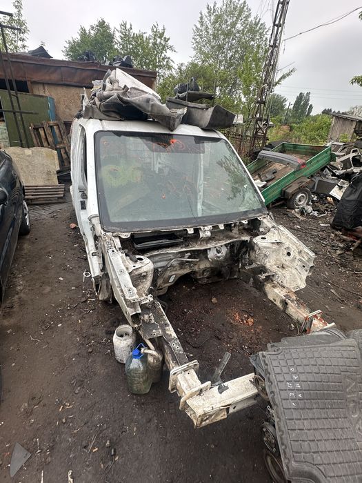 Кузов четверть крыло порог крыша телевизор форд транзит конект