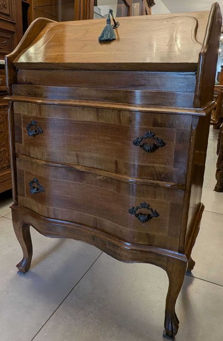 Nieduży sekretarzyk ludwikowski-sklep Dąbrowa Górnicza