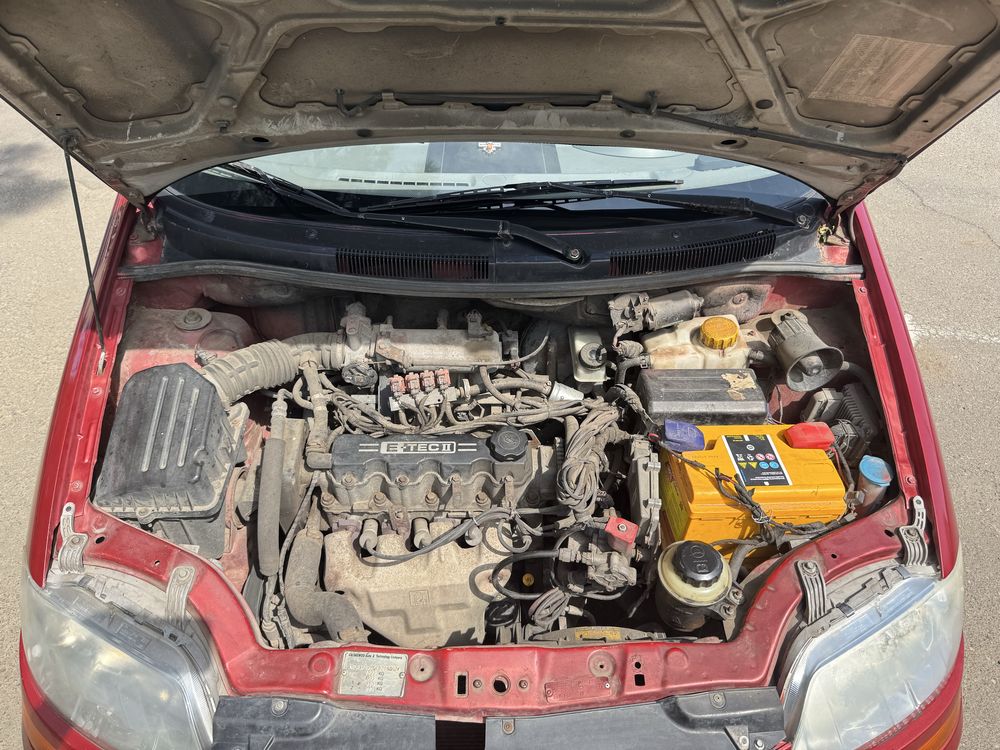 Авто шевроле авео