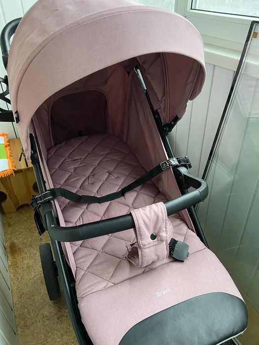 Продам дитячу коляску Carello Bravo 2023 року