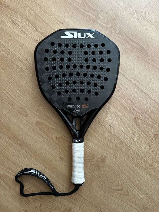 Padel Siux fenix pro 5 black Augsburguer 2025