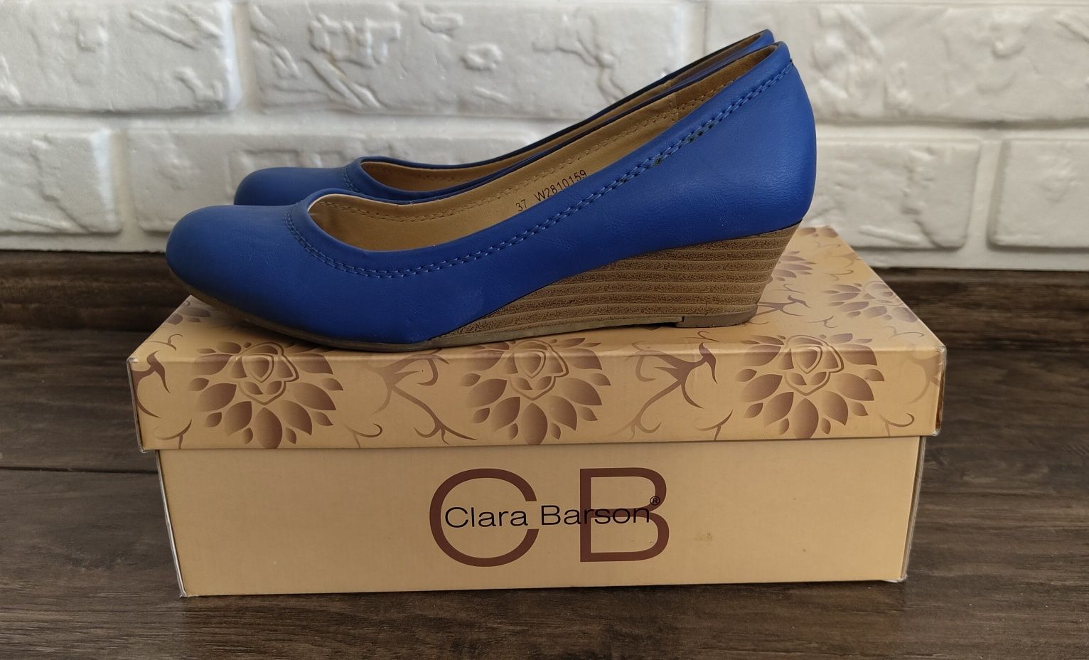 Półbuty Clara Barson r. 37