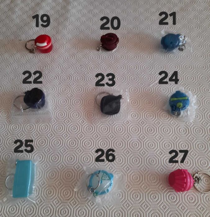 Porta-chaves e Ímans Tupperware Novos