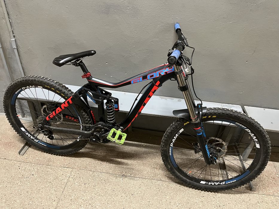 Даунхільний велосипед джайт глорі