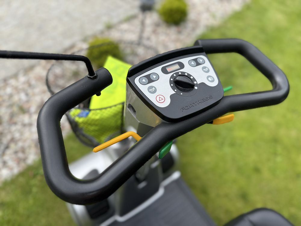 skuter inwalidzki elektryczny wózek HANDICARE CALYPSO dla seniora