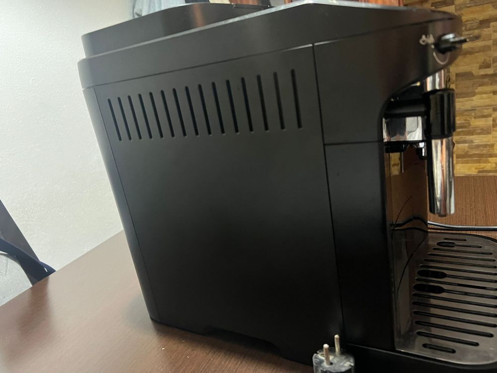 DeLonghi Magnifica EVO