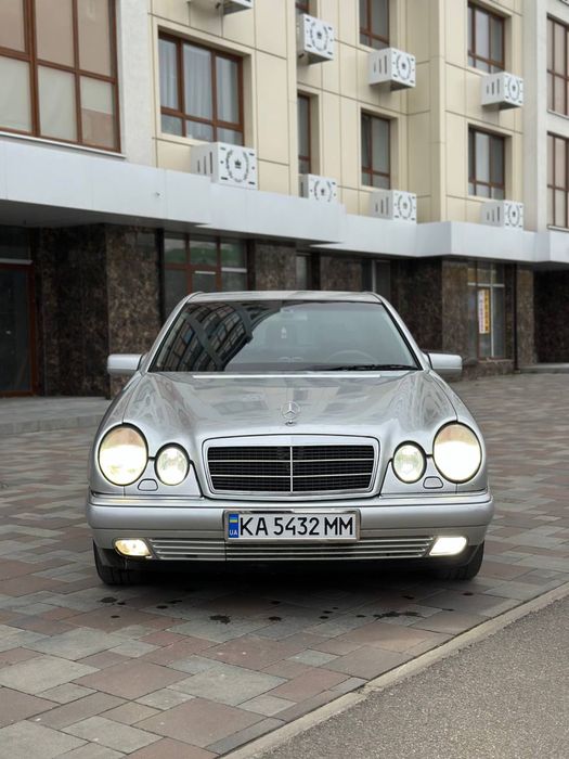 Mercedes e210 3.2 бензин автомат