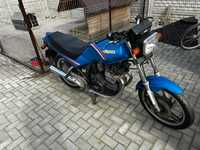Motocykl Yamaha XS400