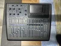 Цифровой мікшер Behringer x32 Compact