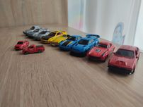 Sprzedam samochódy Hot Wheels