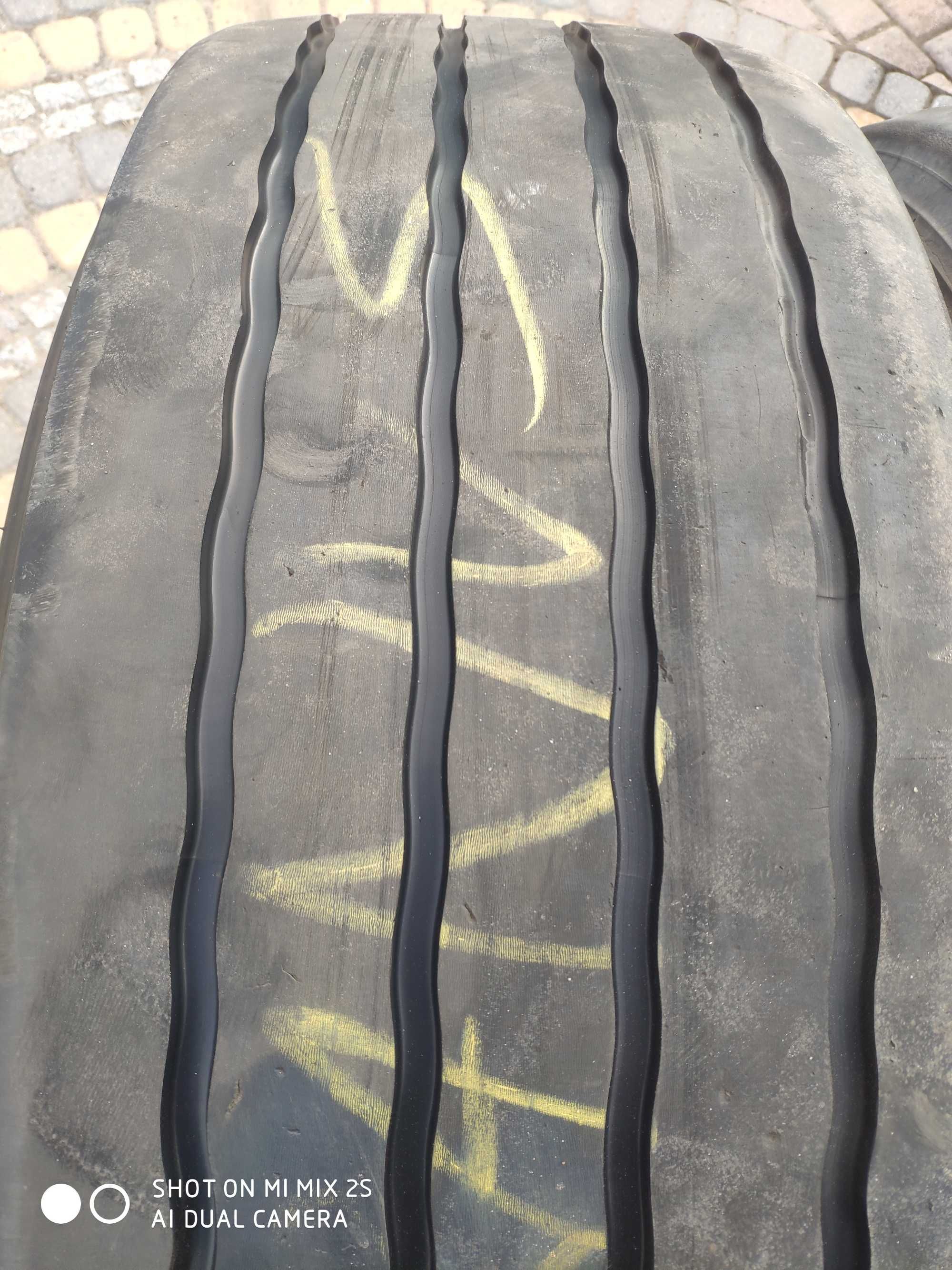 Opona Opony 385/65R22,5 " komplet zestaw 4szt naczepa przyczepa rolnik