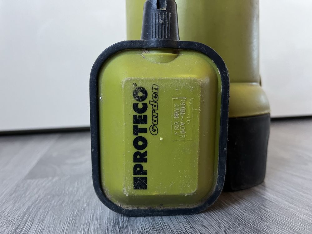 Водяний насос гідрофор Proteco на запчастини