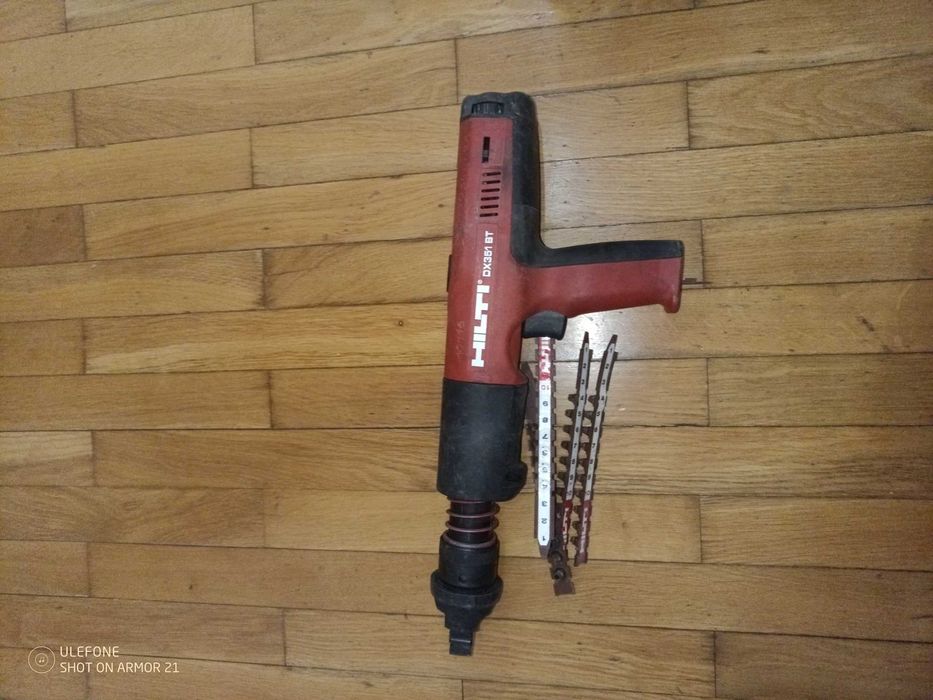 Hilti DX 351 BT пістолет пороховий