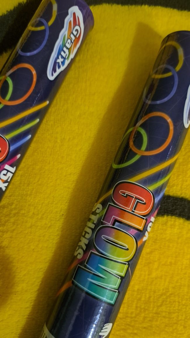 Nowe opaski na rękę świecące w ciemności 2 op