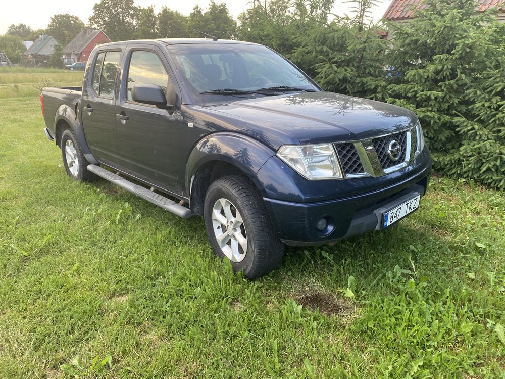 Nissan Navara 2.5L…