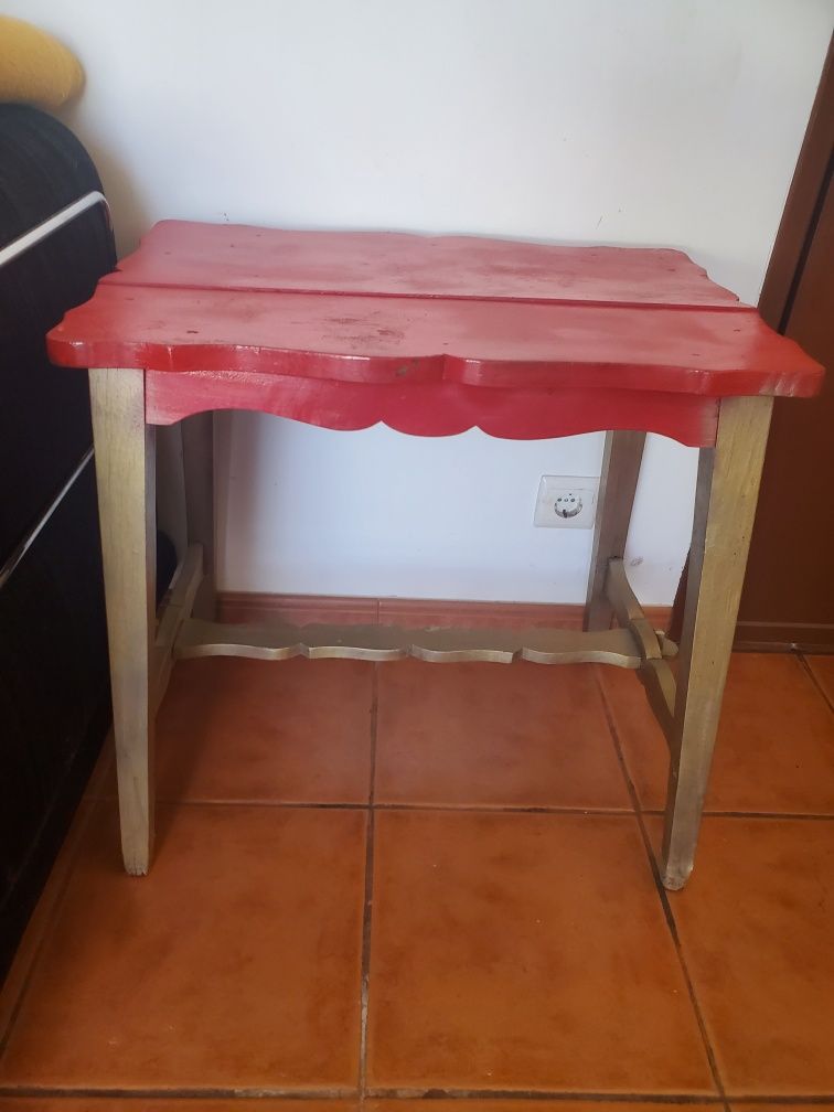 Mesa de apoio antiga