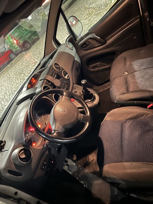 Partner peugeot 2011