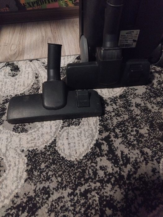 Продам пылесос Samsung 1400w  SC4034.