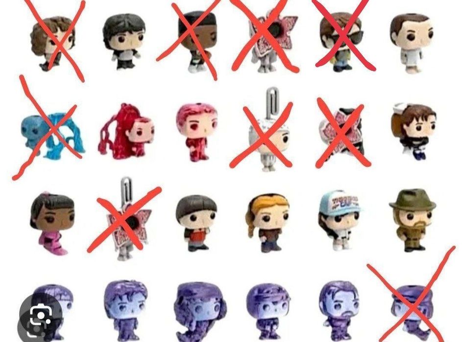 Фигурки очень странные дела